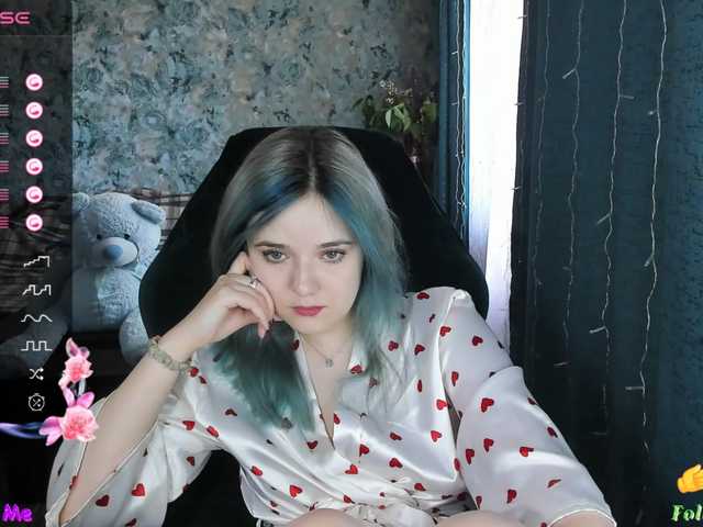 Live sex webcam photo for rozzalinaevan #278113928