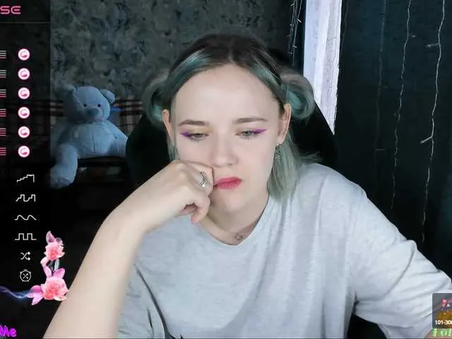 Live sex webcam photo for rozzalinaevan #278213971