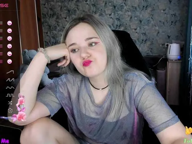 Live sex webcam photo for rozzalinaevan #285469000