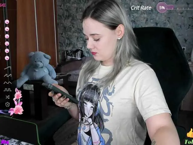 Live sex webcam photo for rozzalinaevan #288884561