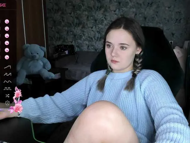 Live sex webcam photo for rozzalinaevan #290034163