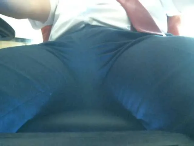 Live sex webcam photo for rrrxxx40 #275452673