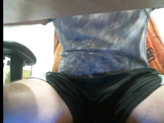 Live sex webcam photo for rrrxxx40 #290534309