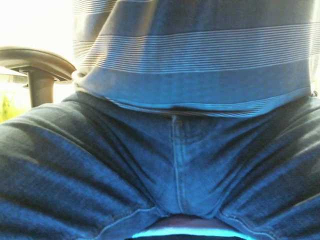 Live sex webcam photo for rrrxxx40 #291686754