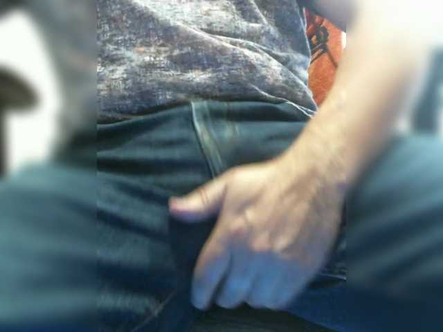 Live sex webcam photo for rrrxxx40 #291764142