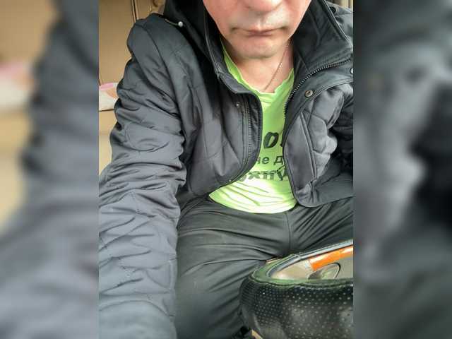 Live sex webcam photo for rrrxxx40 #292181186