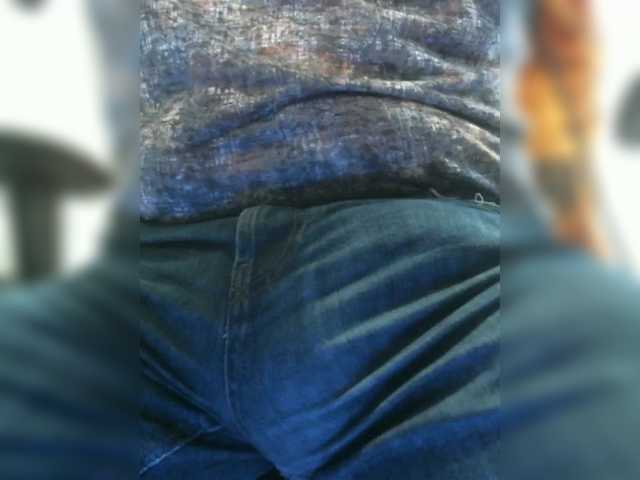 Live sex webcam photo for rrrxxx40 #292219166