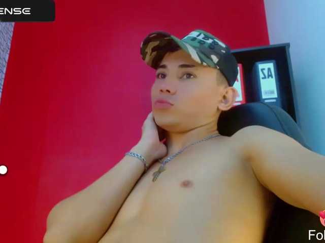 Live sex webcam photo for ruben-ibiz #276227680