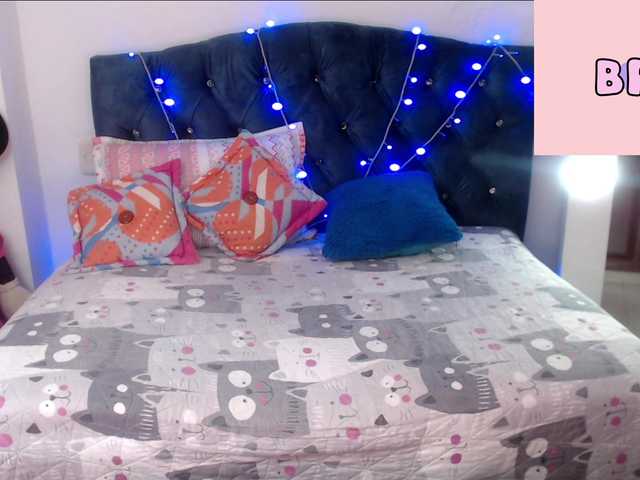 Live sex webcam photo for rubi-0707 #273406926