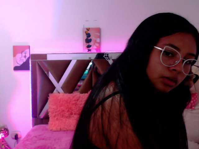 Live sex webcam photo for ruby-tay #273729892