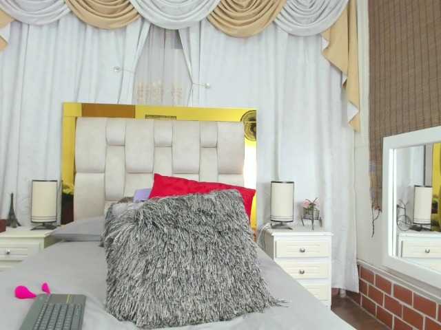 Live sex webcam photo for rubyjohnsson #273533307