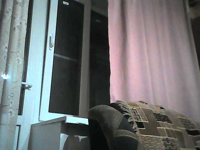 Live sex webcam photo for s42g2811 #276614405