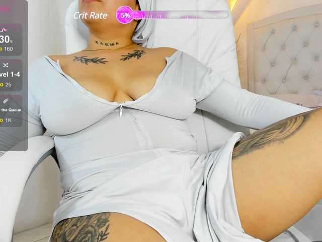 Live sex webcam photo for saalma- #277898394