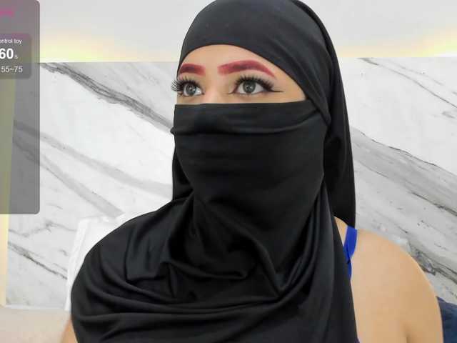 Live sex webcam photo for saalma- #278068126