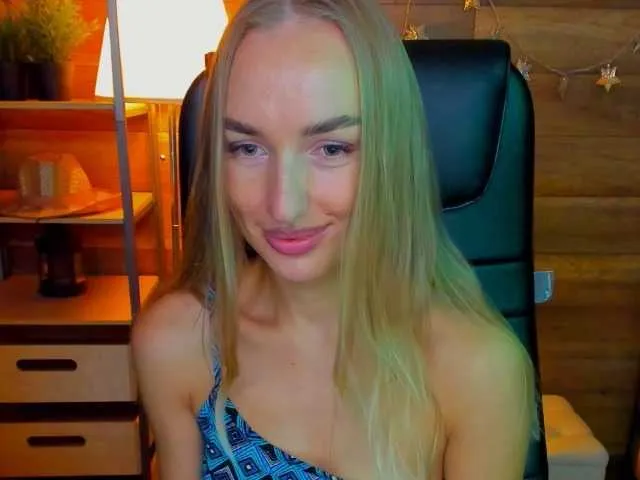 Live sex webcam photo for sabina-flowe1 #276415437