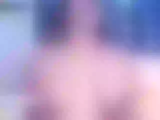 Live sex webcam photo for sabinahills #276056077