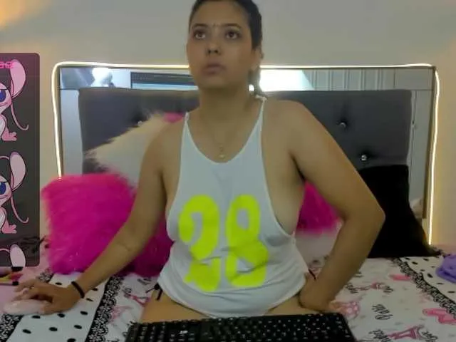 Live sex webcam photo for sabriinasweett #278266215