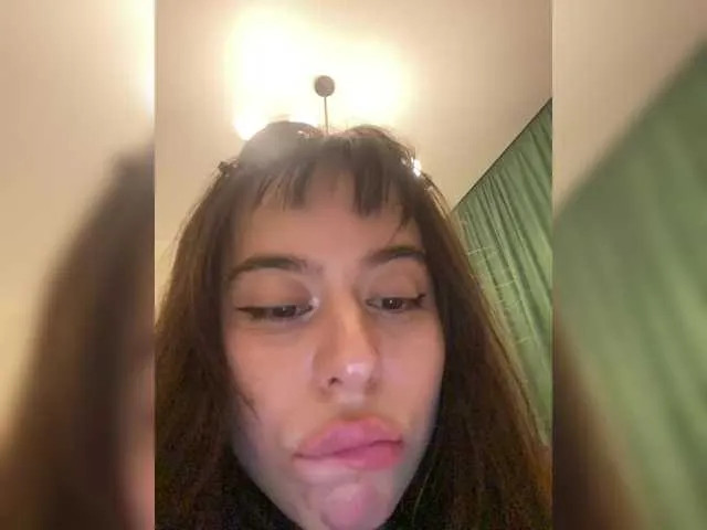 Live sex webcam photo for sabrina-bree #291038620