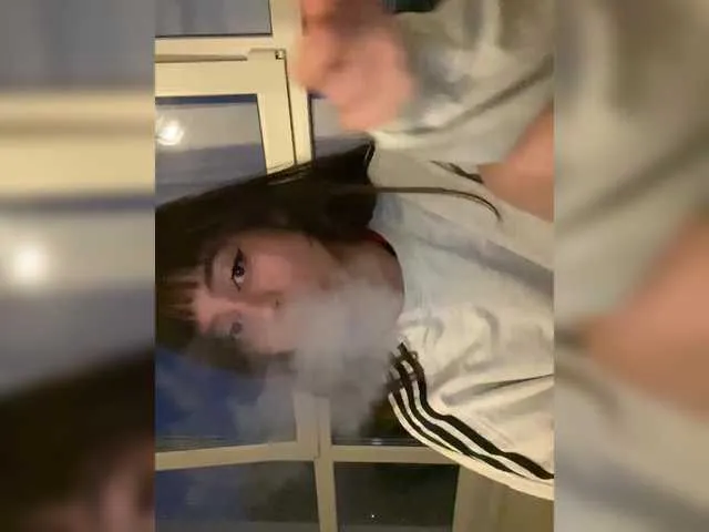 Live sex webcam photo for sabrina-bree #291147076