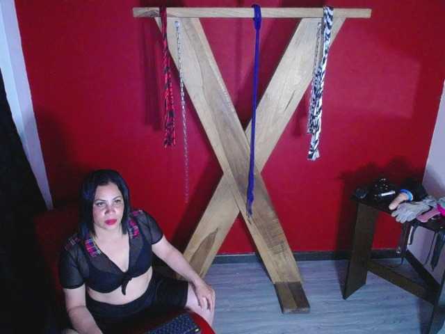 Live sex webcam photo for sahara-km #271972505