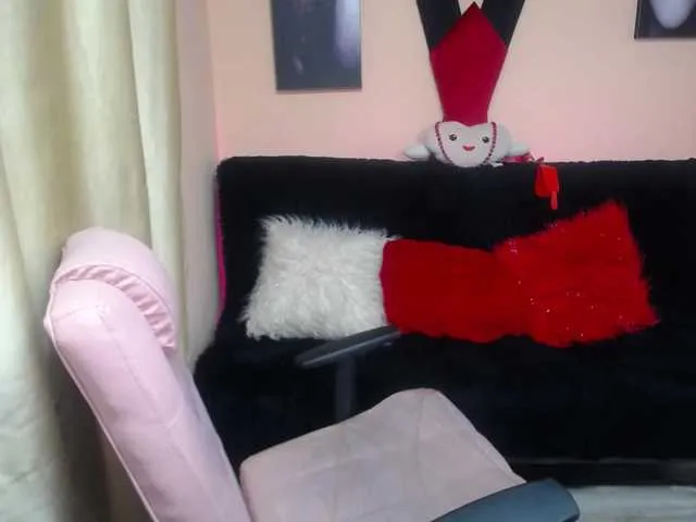 Live sex webcam photo for sailormon07 #291265095