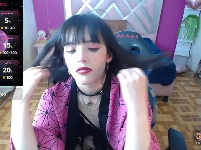 Live sex webcam photo for sailormon07 #291402044