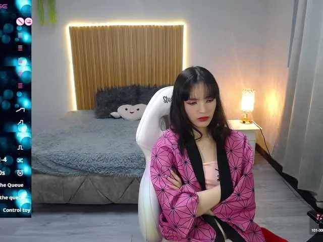 Live sex webcam photo for sailormon07 #291639770