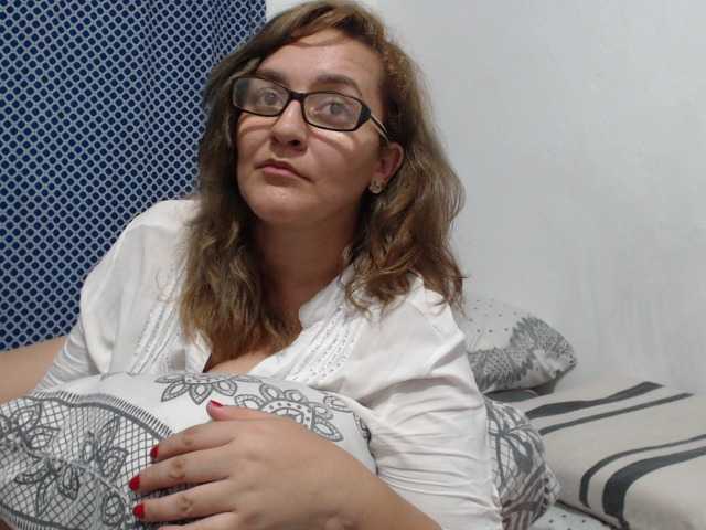 Live sex webcam photo for saimajayeb #290011319