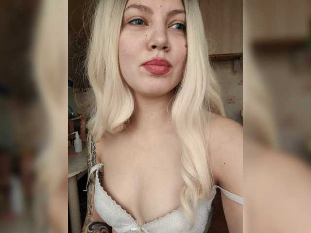 Live sex webcam photo for saintluciferr #276606261