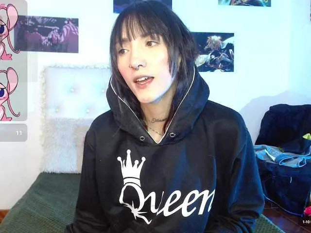 Live sex webcam photo for sakuraskinny #290362070