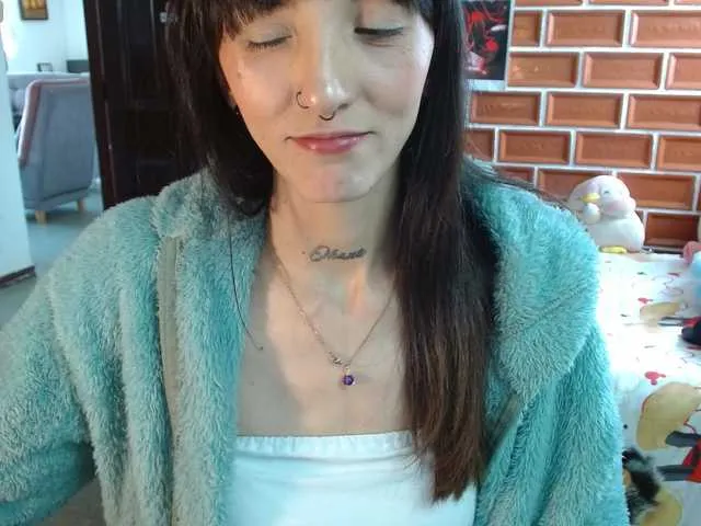 Live sex webcam photo for sakuraskinny #291792147