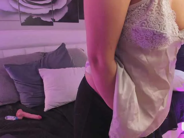 Live sex webcam photo for salem-sp #291426924