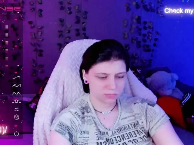 Live sex webcam photo for salli-smith #276061731