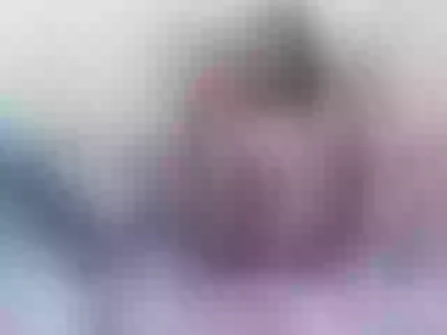 Live sex webcam photo for sally-cruz1 #291297816
