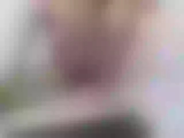 Live sex webcam photo for sally-cruz1 #291870294