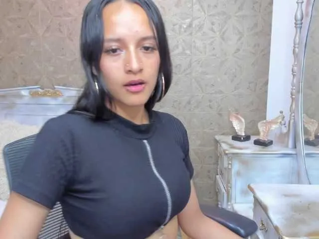 Live sex webcam photo for salome-smitth #291163699