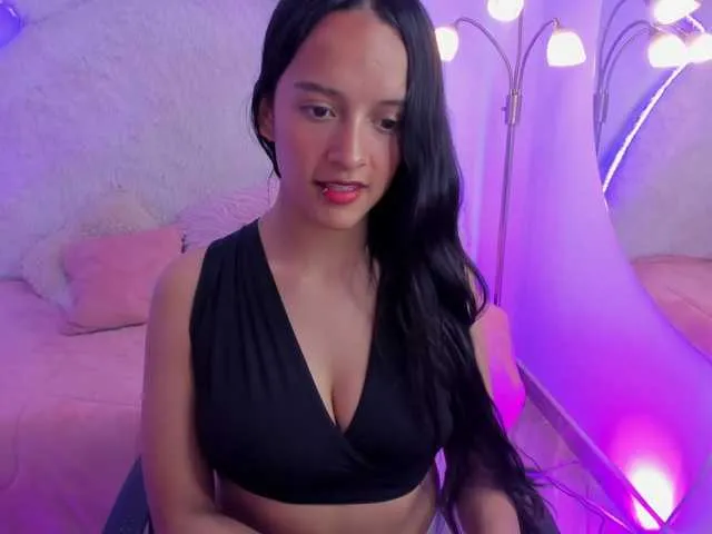 Live sex webcam photo for salome-smitth #291755566