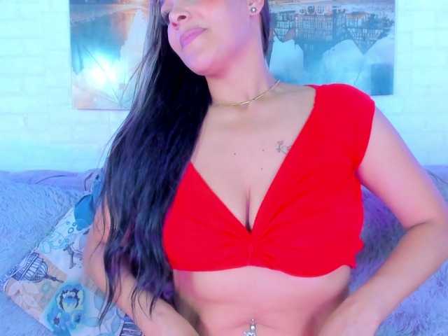 Live sex webcam photo for salomeandrade #276673574