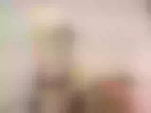 Live sex webcam photo for salomecollin #291957836