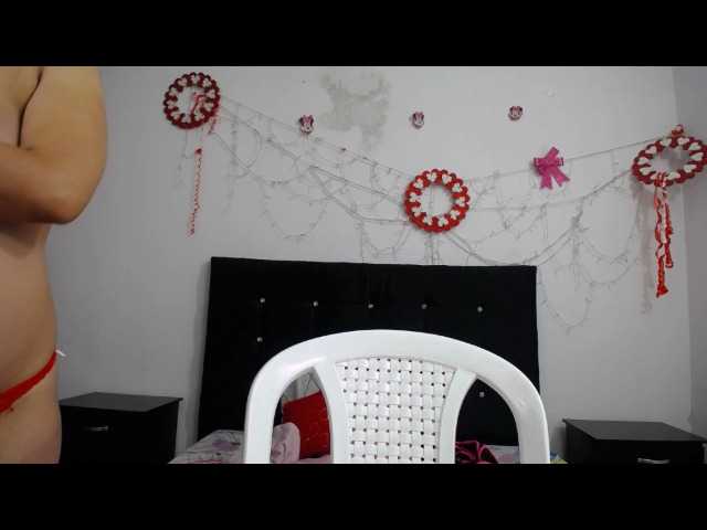 Live sex webcam photo for salomegil #273781254