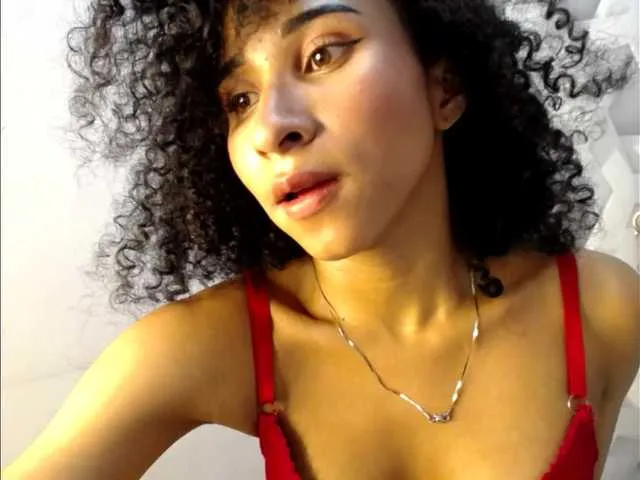 Live sex webcam photo for salomewilliams #290003606