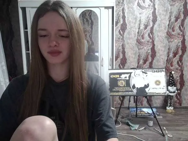 Live sex webcam photo for samanta55555 #290502393