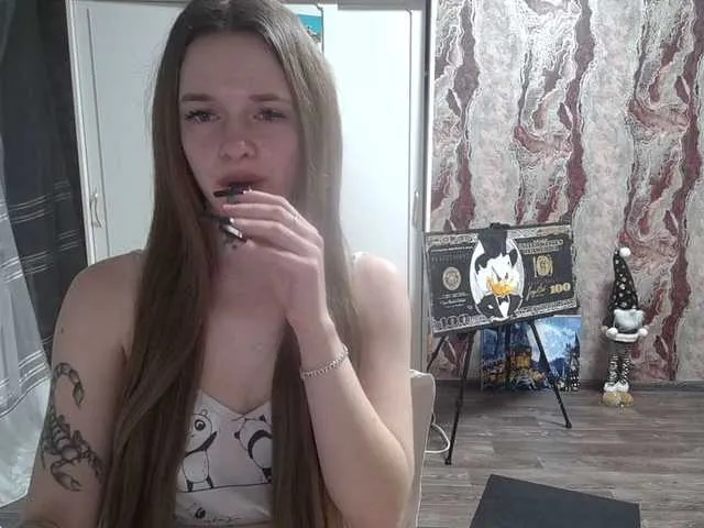 Live sex webcam photo for samanta55555 #290649352