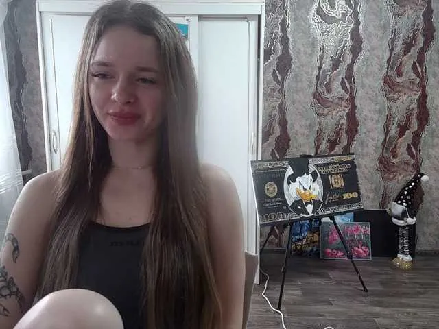 Live sex webcam photo for samanta55555 #290819275