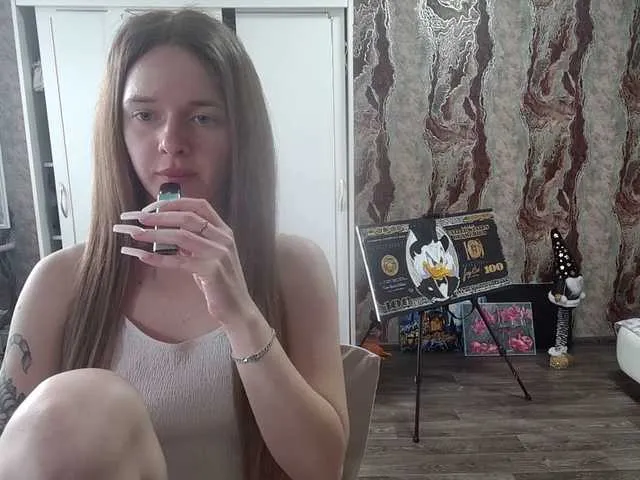 Live sex webcam photo for samanta55555 #290943500