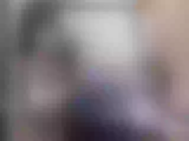 Live sex webcam photo for samantha-18 #272569841
