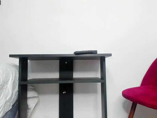 Live sex webcam photo for SamanthaFerrer #276155664