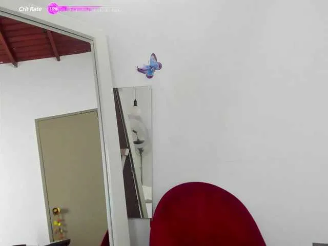 Live sex webcam photo for SamanthaFerrer #276686350