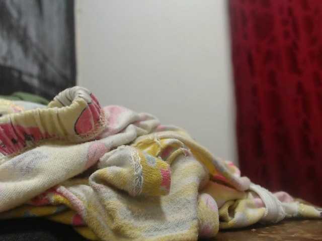 Live sex webcam photo for samanthahot251 #275809574