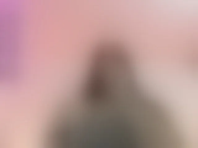 Live sex webcam photo for samanthamilher #293094858